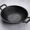 ast Iron Wok 31cm