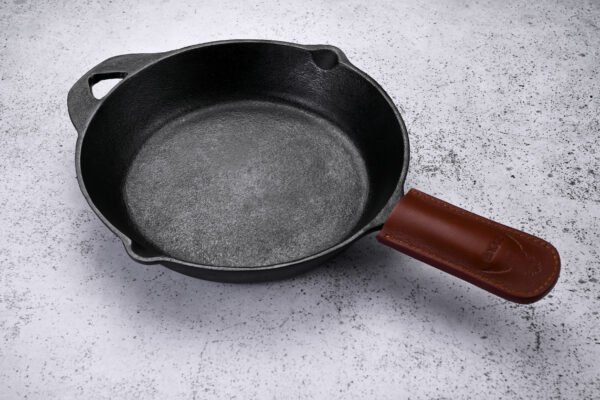 Cast Iron Skillet 30 cm - Image 2