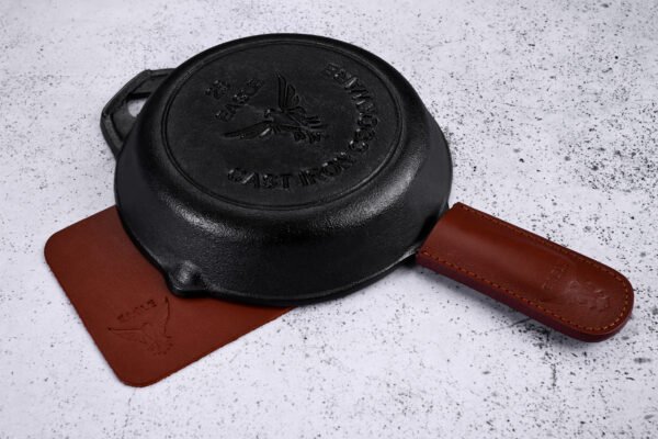 Cast Iron Skillet 25 cm - Image 5