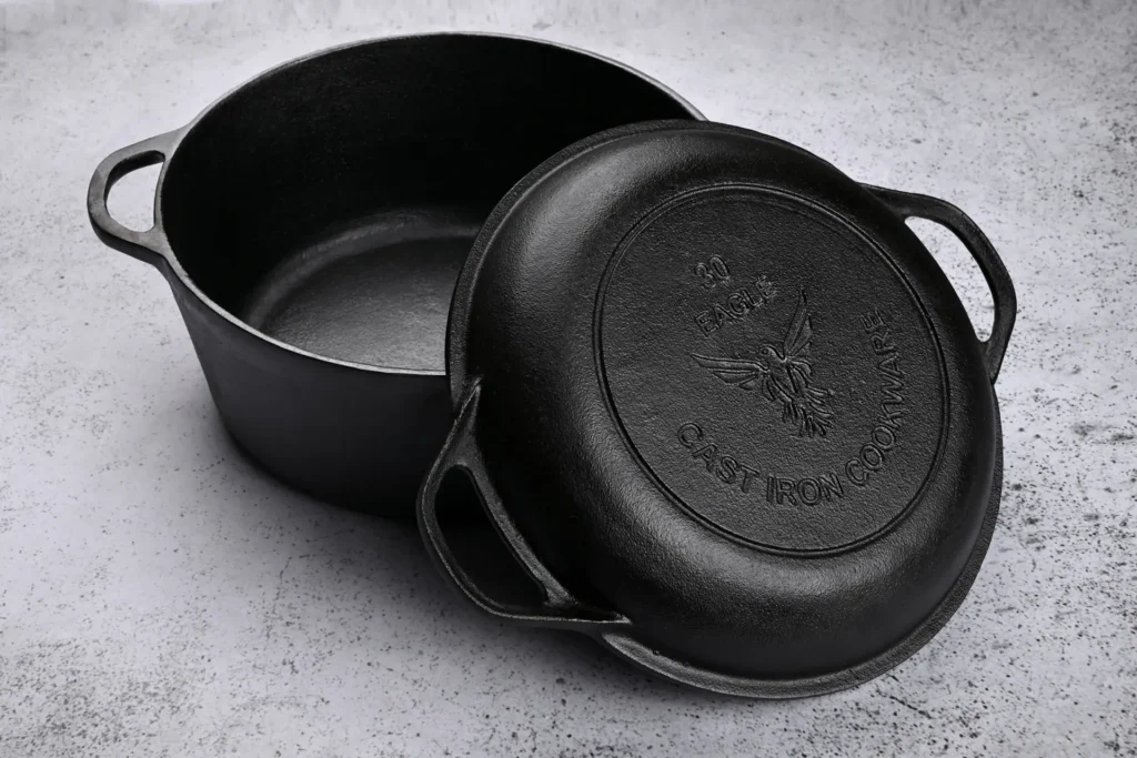 Cast Iron Dutch Oven 30cm with Skillet Lid