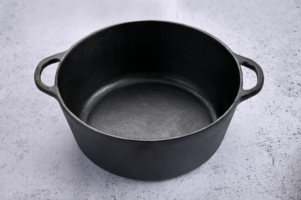 Cast Iron Dutch Oven 30cm with Skillet Lid